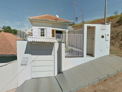 #335 - Casa para Venda em Nova Resende - MG