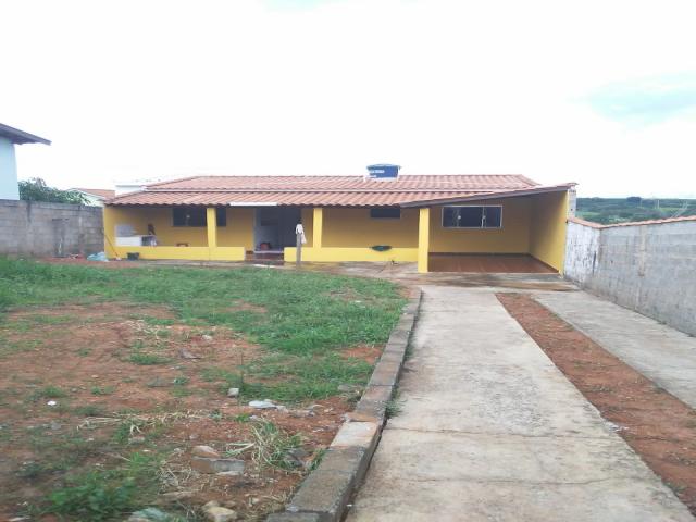 #901 - Casa para Venda em Nova Resende - MG - 1