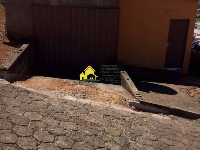 #990 - Casa para Venda em Nova Resende - MG - 1