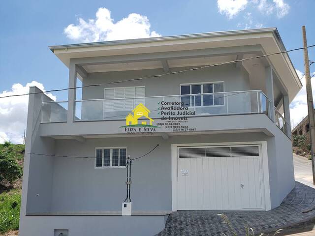 #1032 - Casa para Venda em Nova Resende - MG - 2
