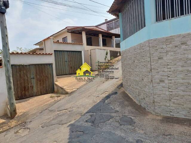 #1068 - Casa para Venda em Nova Resende - MG - 1
