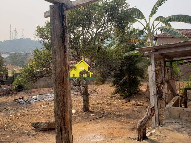 #1073 - Casa para Venda em Nova Resende - MG - 3