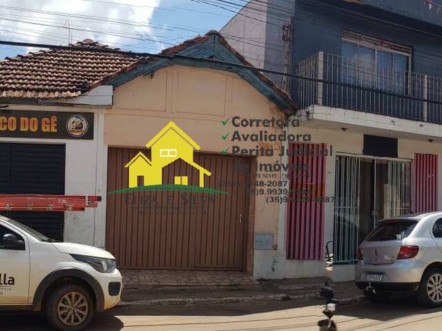 #1073 - Casa para Venda em Nova Resende - MG - 1
