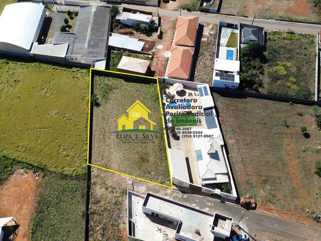 #1112 - Terreno em condomínio para Venda em Nova Resende - MG