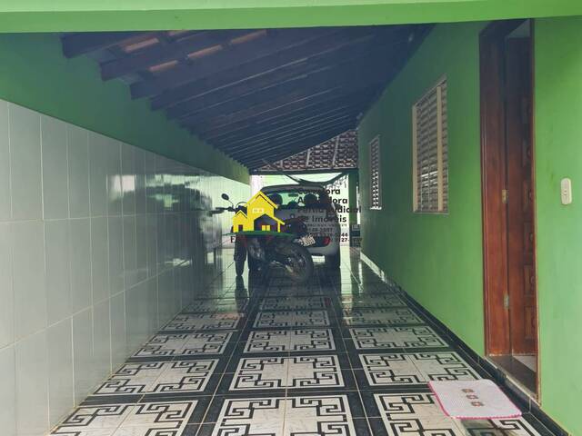 #1113 - Casa para Venda em Nova Resende - MG