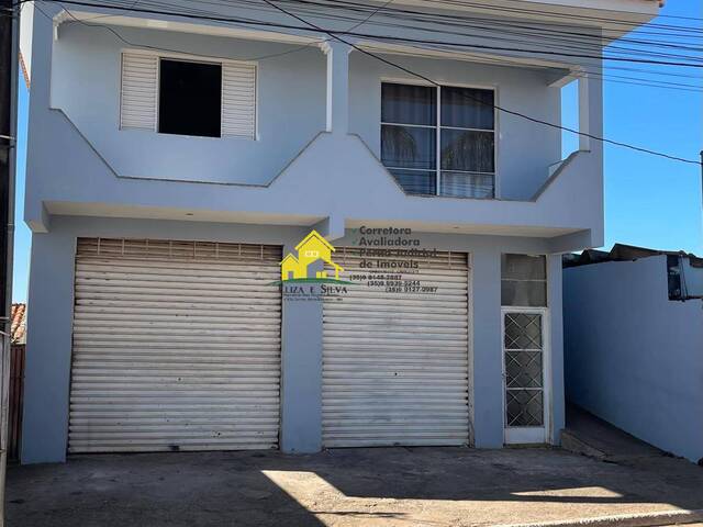 #1110 - Casa para Venda em Nova Resende - MG