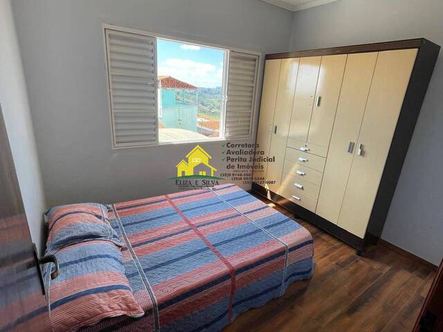 #1110 - Casa para Venda em Nova Resende - MG