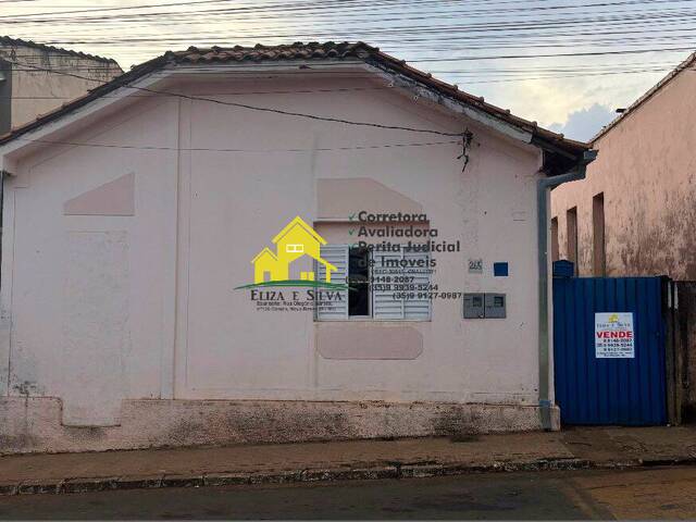 #1167 - Casa para Venda em Nova Resende - MG